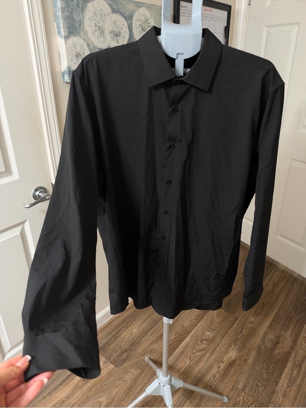 Nautica Black Long-Sleeve Dress Shirt - Classic Collared Button-Up